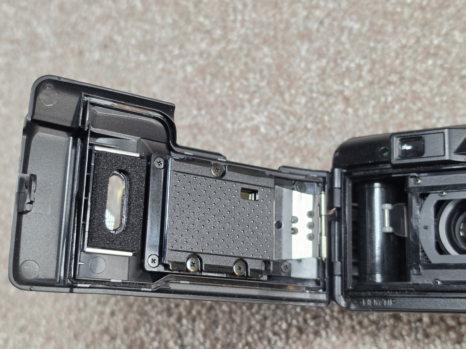 Olympus Infinity Zoom 105 35mm Point & Shoot Film Camera -Not Film Tested *read*