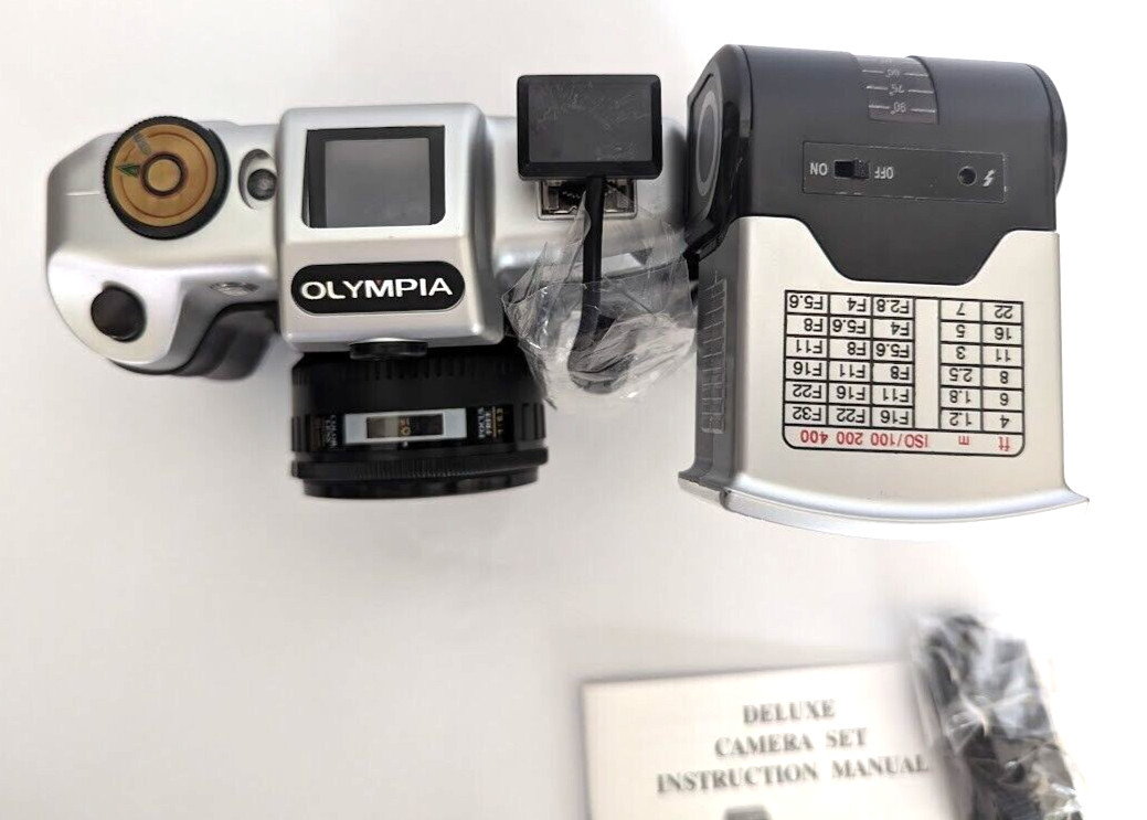 NIB Olympia Deluxe Camera Set with Self Timer Lifetime Memories GM8426