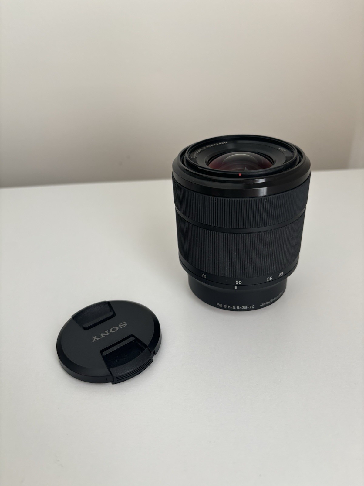 SONY Alpha a7ii Full Frame Mirrorless Camera w/ FE 28-70mm Lens (ILCE-7M2 KIT)
