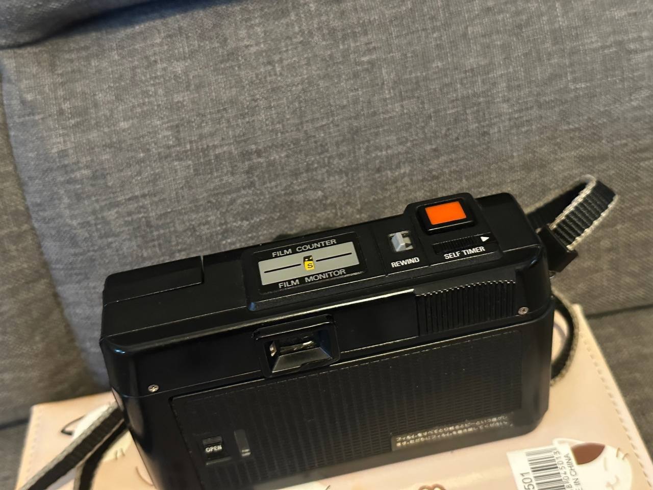 Ricoh AF-5 35mm Compact Point & Shoot Film Camera 1000 ISO F2.8