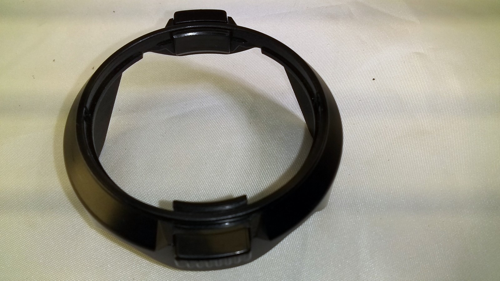 Sigma 52mm Clip on Lens Hood for 28mm f2.8 Wide angle mini lens manual focus