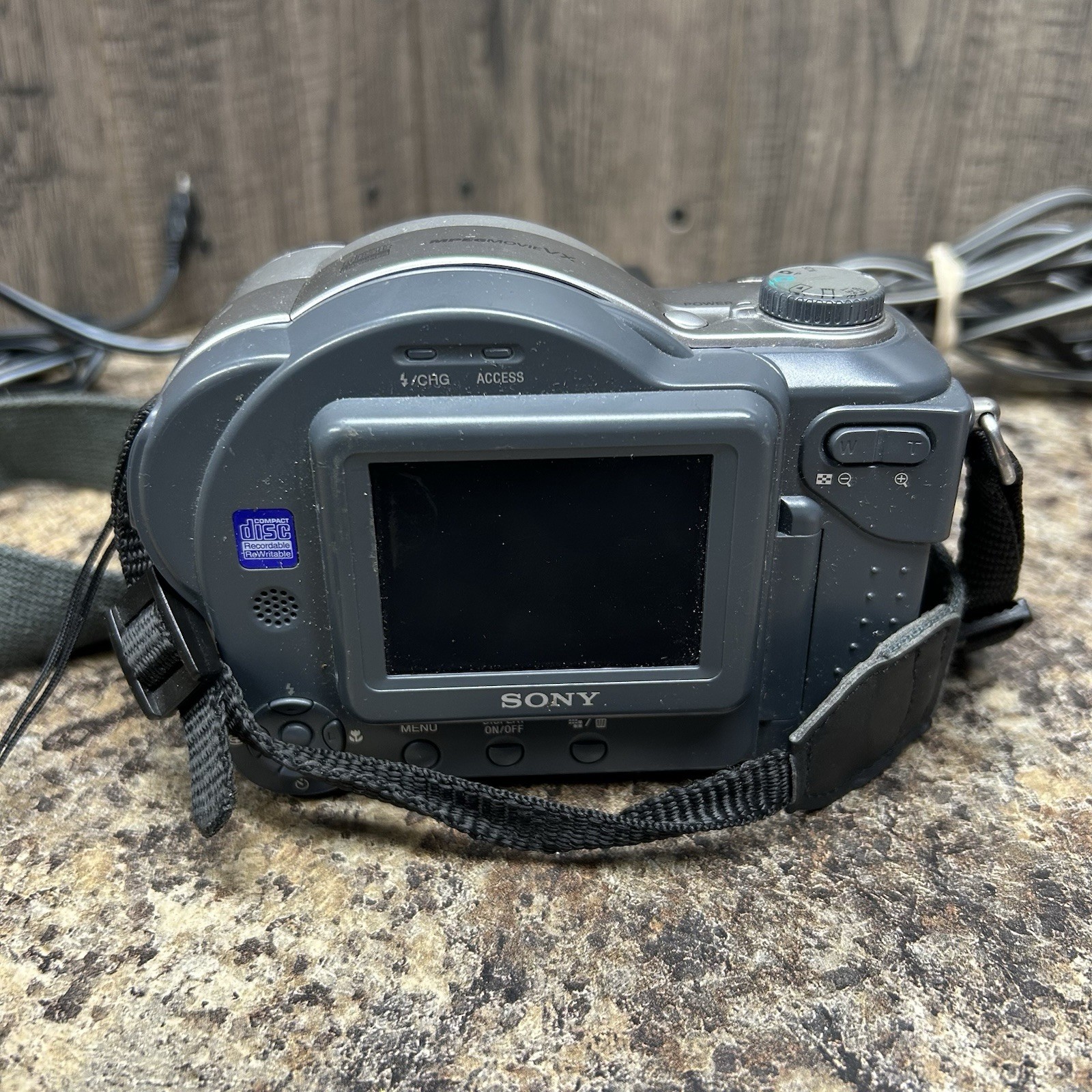 Sony Mavica MVC-CD350 Digital Camera 3.2MP 3x Optical Zoom Tested