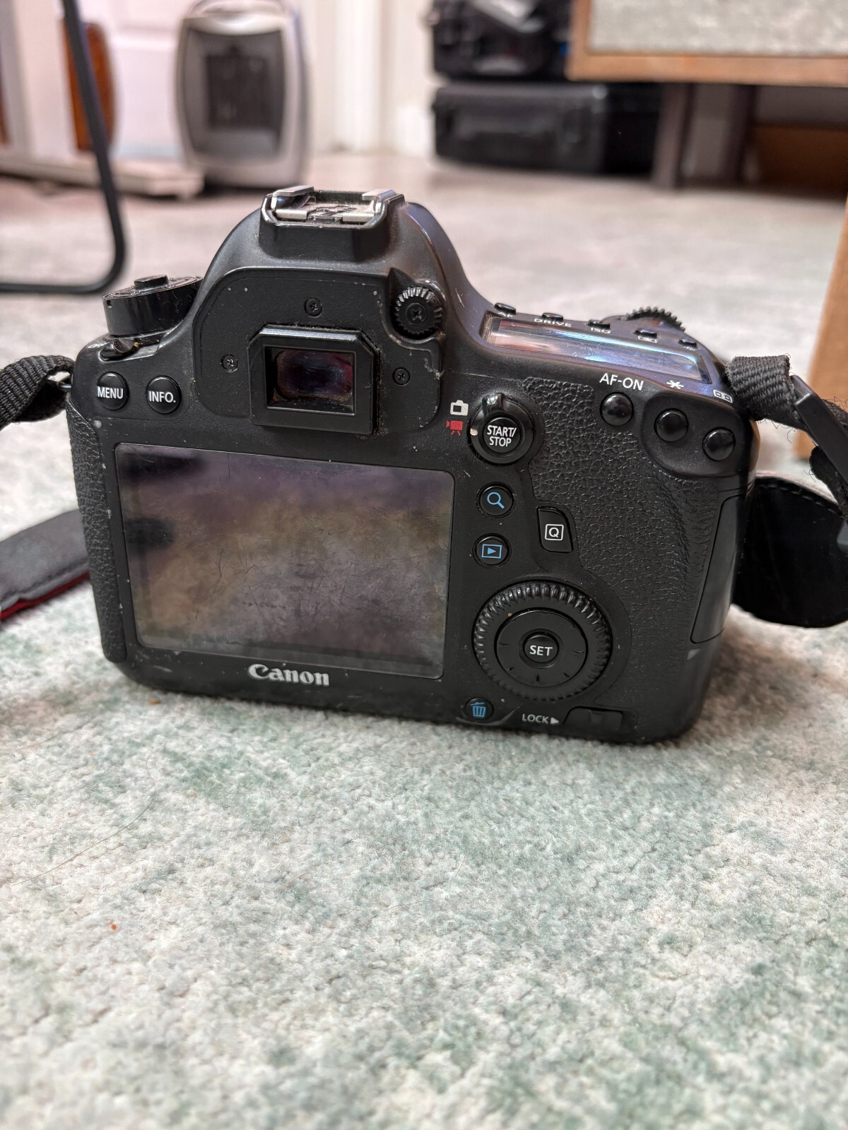 Canon EOS 6D 20.2MP Digital SLR Camera – Black (Body Only), 8035B002