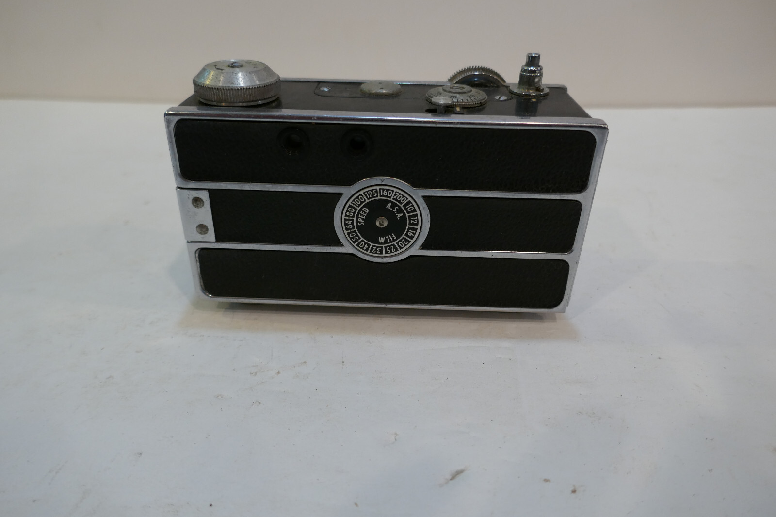 ARGUS C3 35mm FILM CAMERA WITH 50mm f/3.5 CINTAR LENS Not Tested