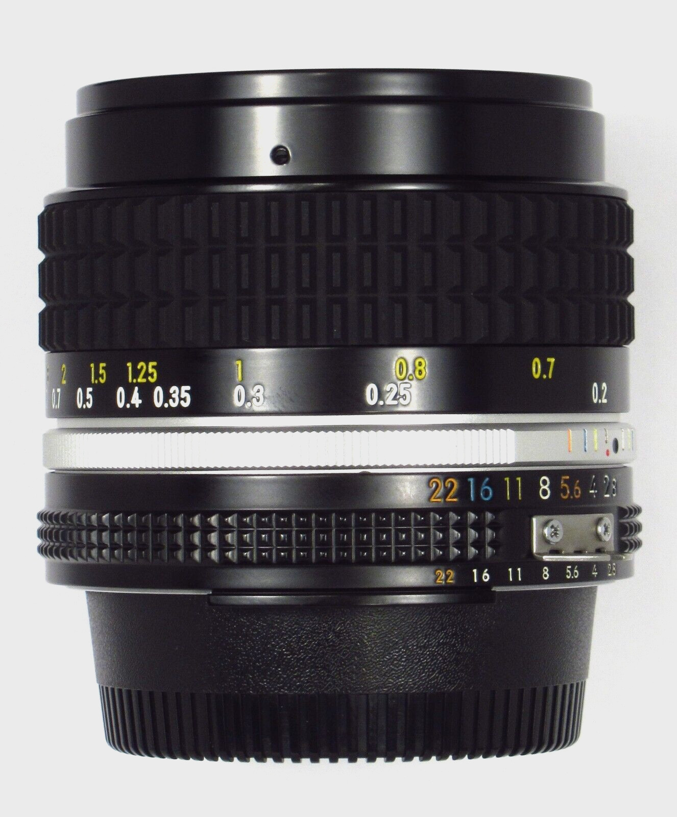 NEW, UNUSED Nikon 28mm F2.8 Ai-s for F3 FM2 FE2 FM3A F2 F3HP D750 D810