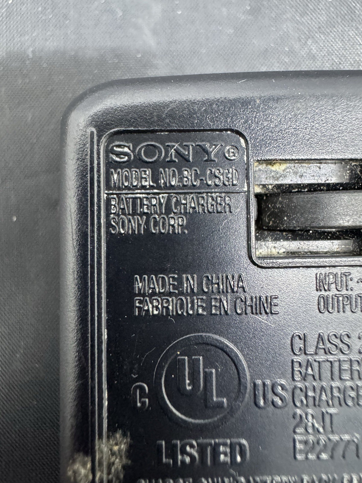 Original SONY BC-CSG BC-CSGB BC-CSGD BC-CSGE Battery Charger NP-FG1 NP-BG1 OEM