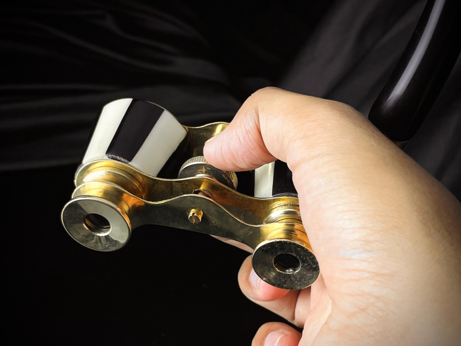 Black Mother of Pearl Opera glasses with handle Brass Binocular Christmas Gifts