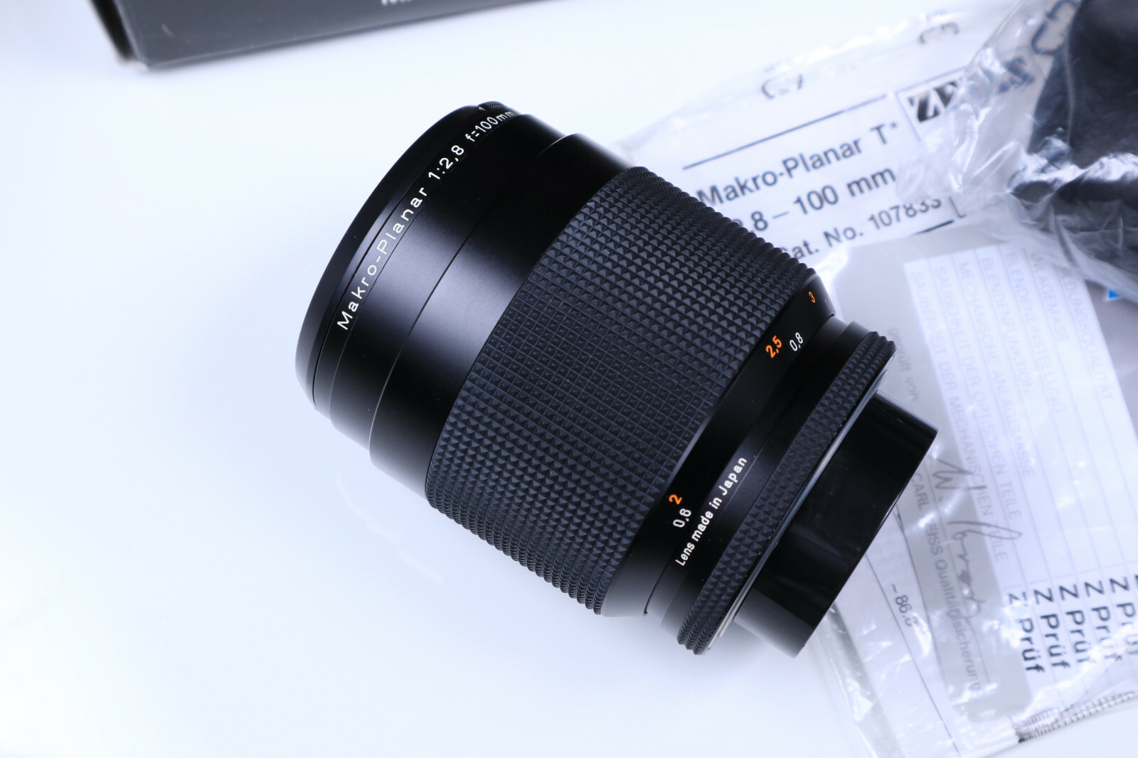 Contax Zeiss Planar 100 mm F/2.8 Lens LN in box with Manual and others
