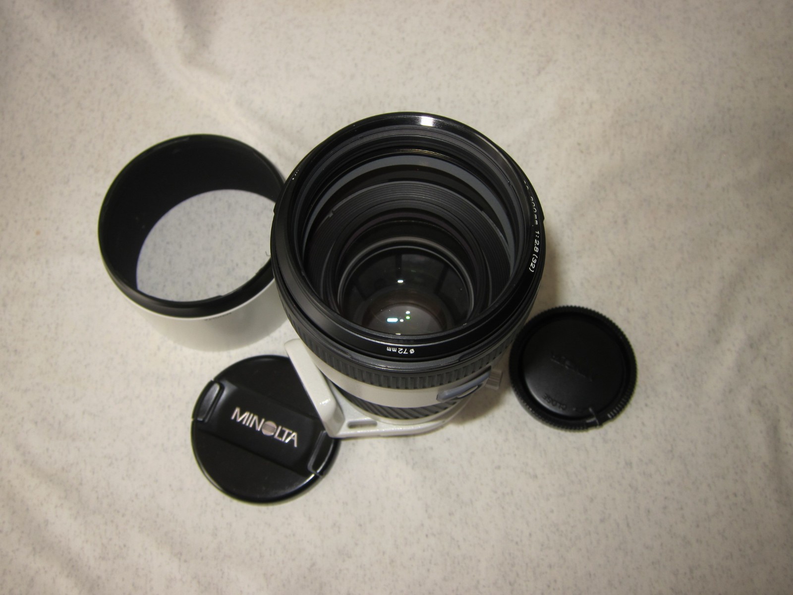 Minolta High Speed AF APO Tele Zoom 80-200mm 1:2.8 Sony/Minolta A-Mount Japan.