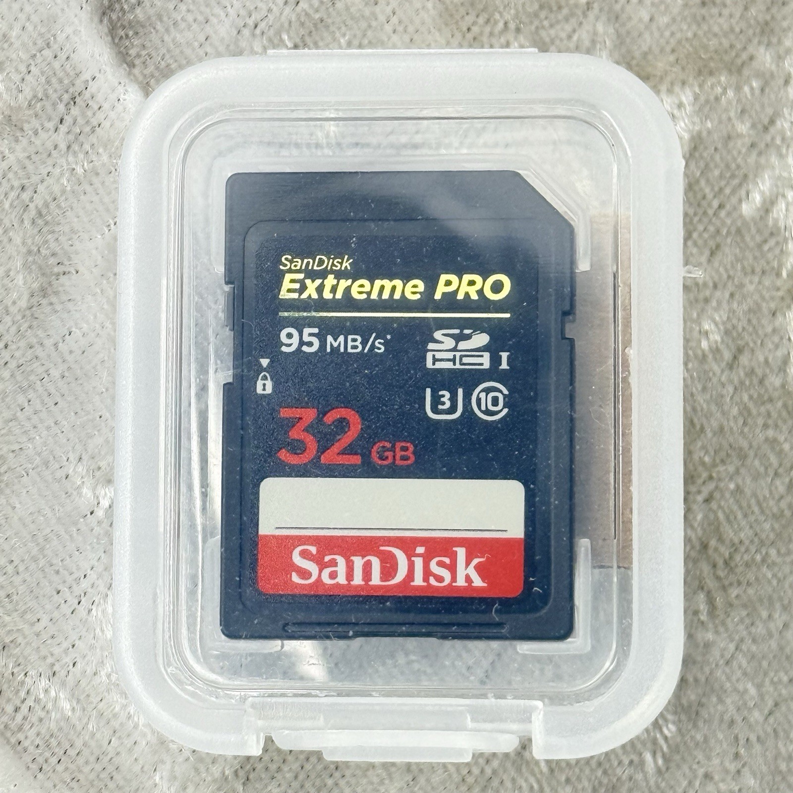 SanDisk Extreme Pro 32GB SDHC UHS-I U3 95MB/s Memory Card In Case SDSDXPA-032G