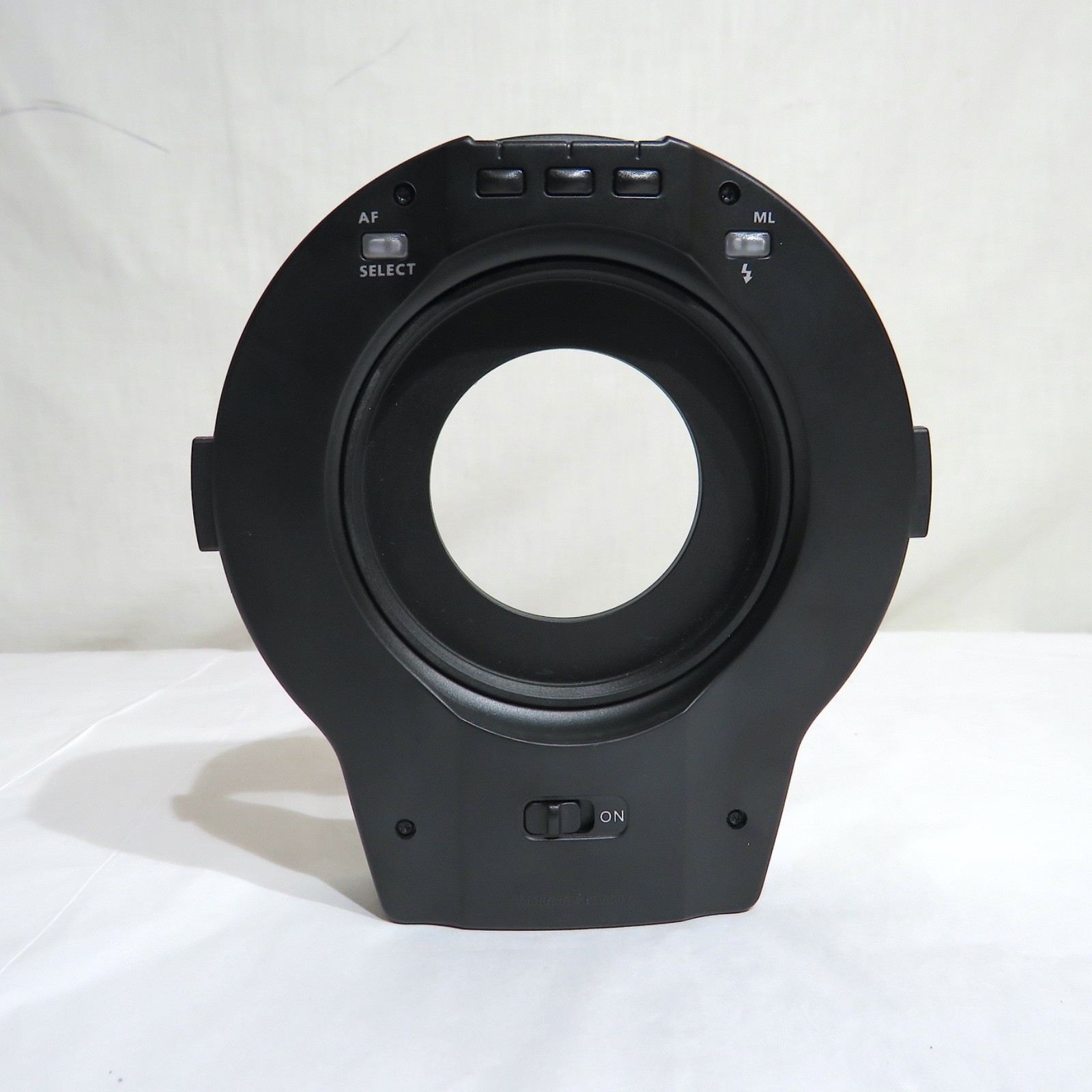 Nikon NIKKOR 85mm Macro Lens & METZ Flash Ring (OBO)