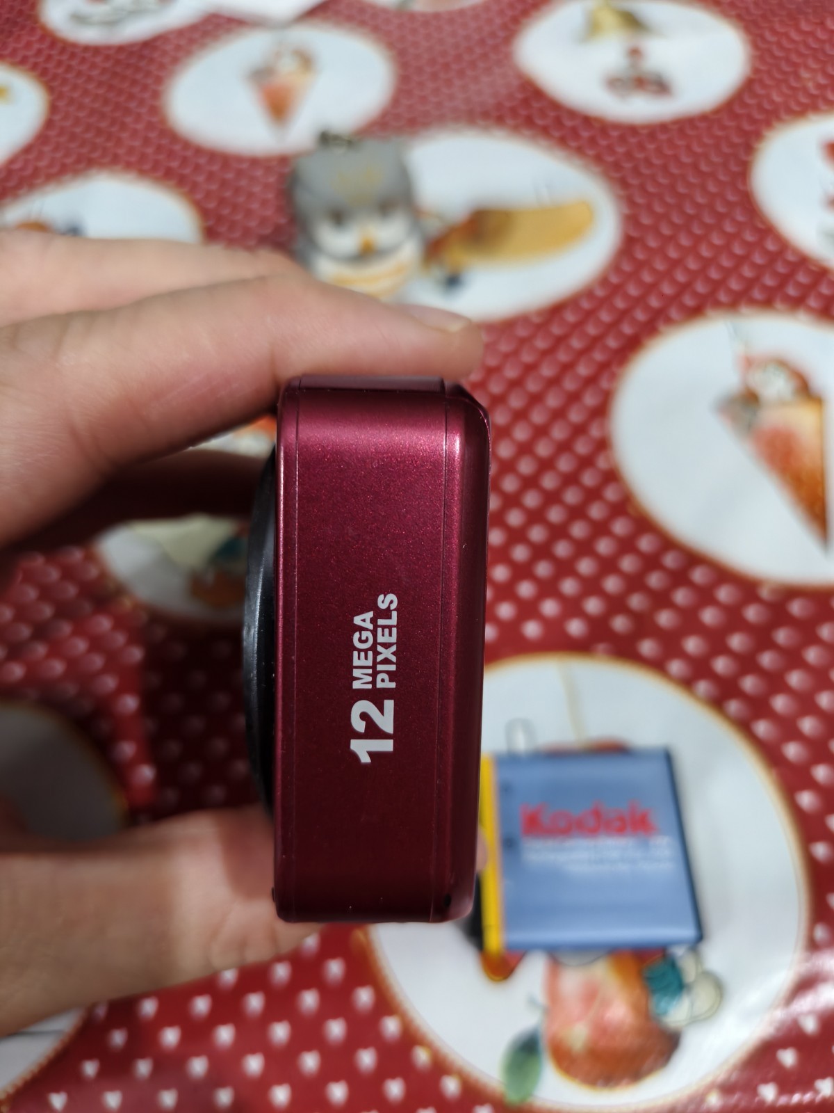 Kodak EasyShare V1273 Compact Digital Touch Screen Camera