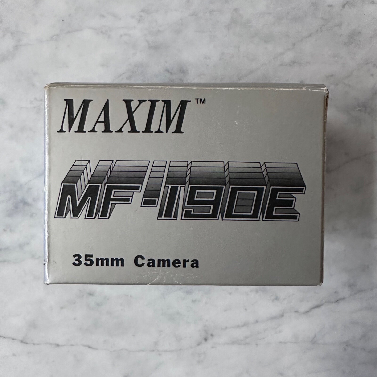 Vintage Maxim 35mm Plastic Toy Camera MF-190E Film 50mm Lens Taiwan – NOT TESTED
