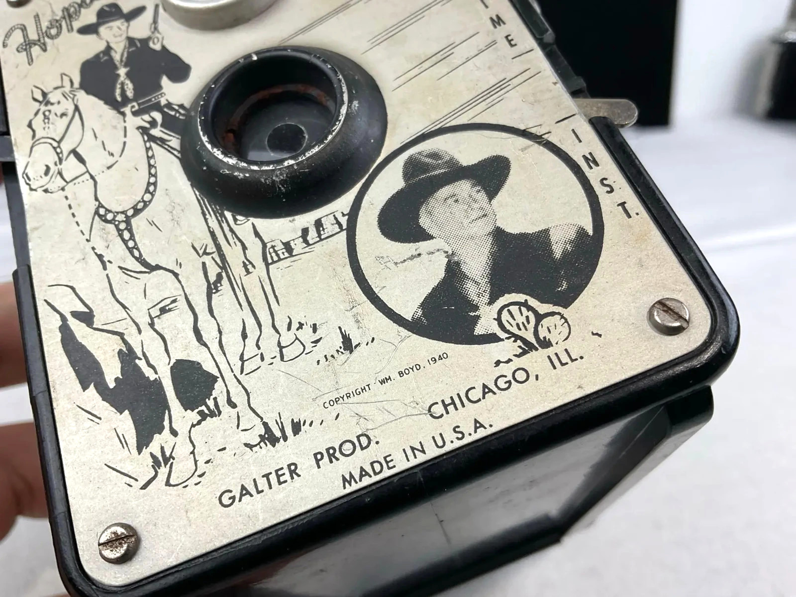 Vintage 1950s Hopalong Cassidy Box Camera With Flash