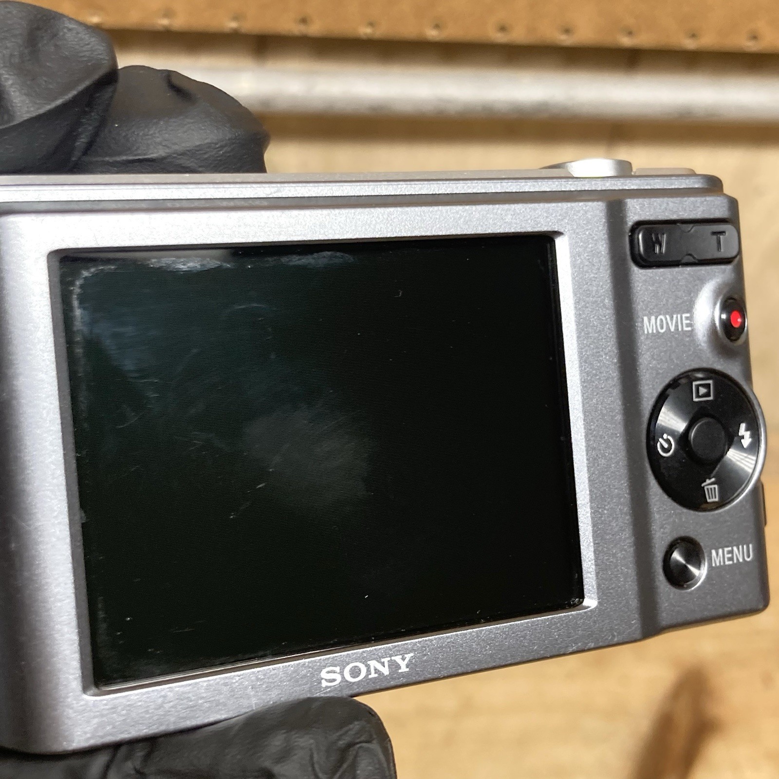 Sony Cyber-shot DSC-W810 20.1MP Compact Camera w/ Case & Charger – WORKS GREAT