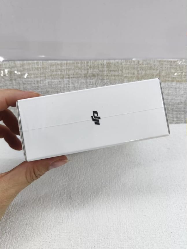 DJI Mic Mini Mobile 2TX 1RX USB C 2-Person 48kHz 24bit 11.5H No Case Used