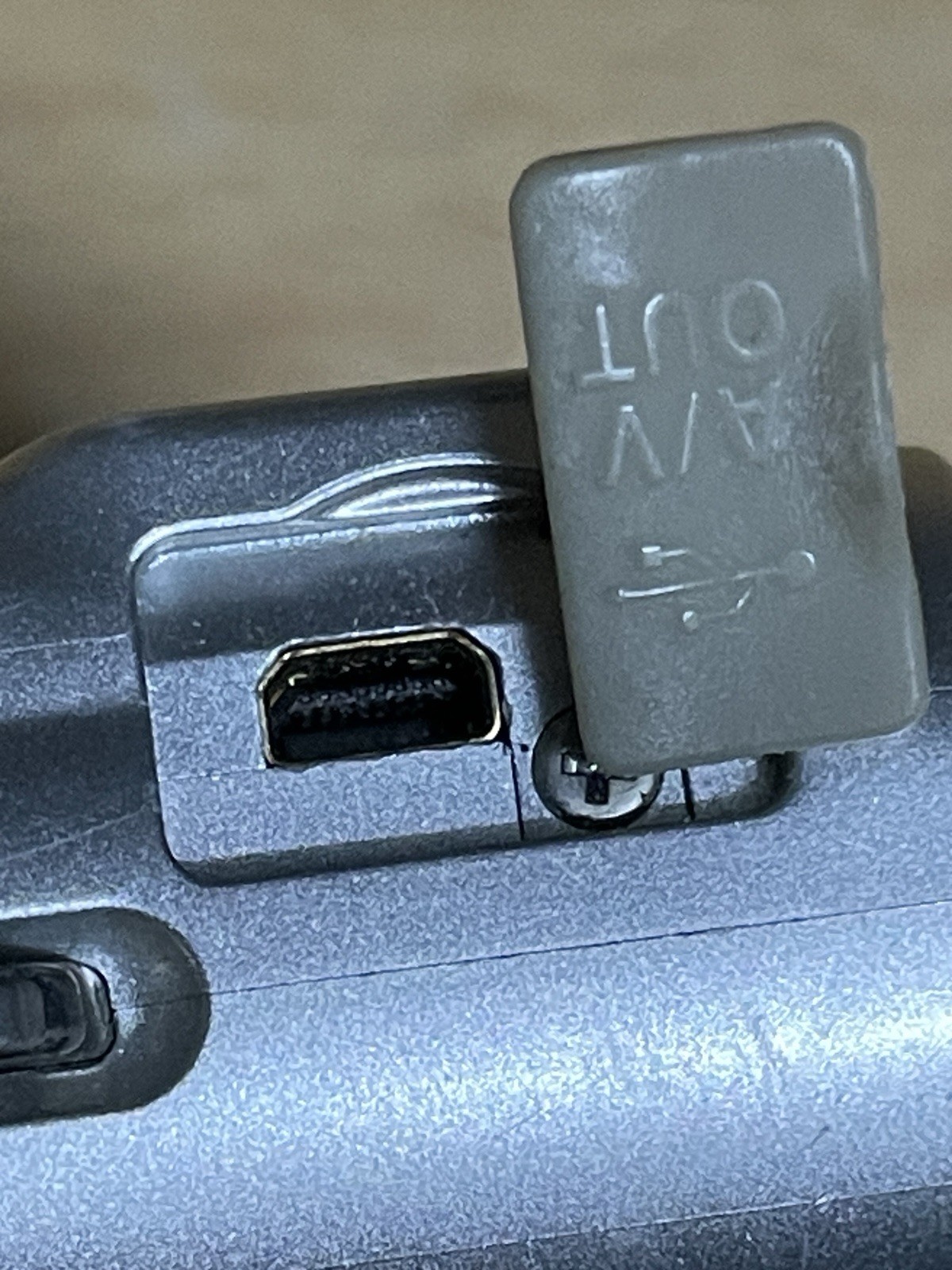 Nikon Coolpix L19 100% Working Compact Digital Camera