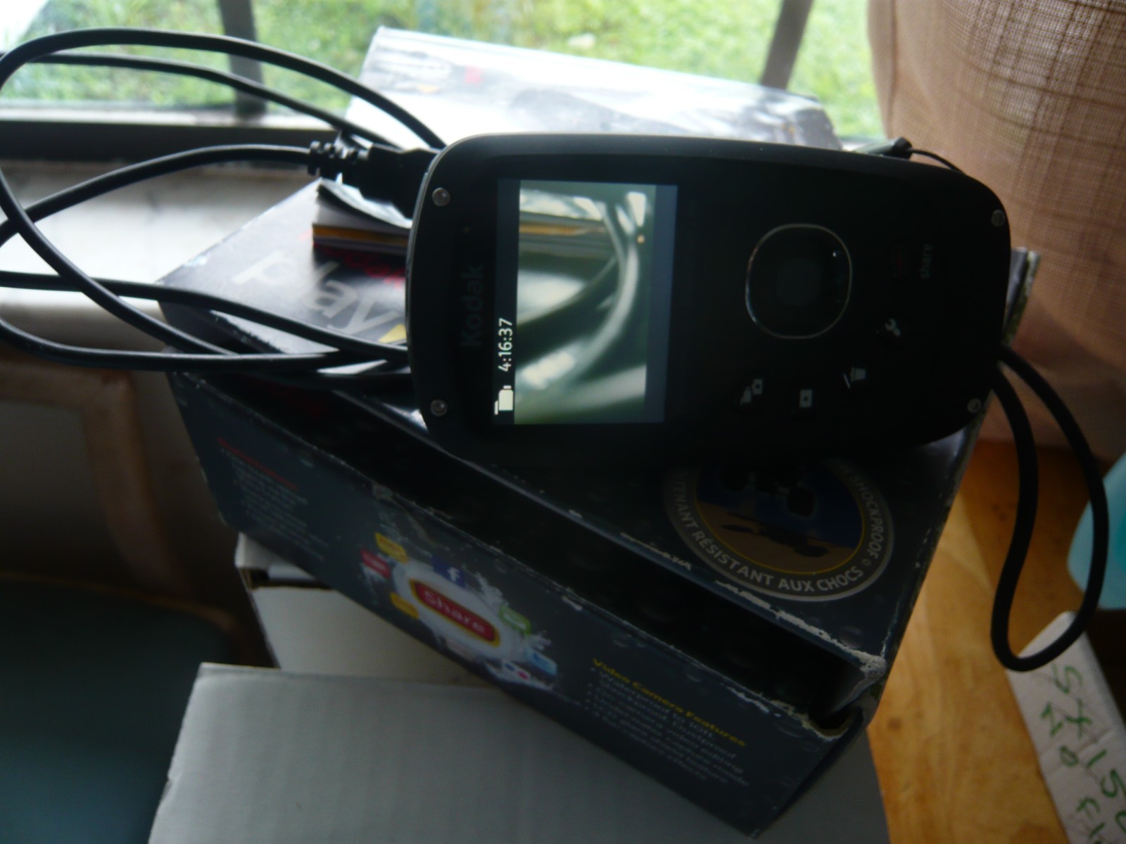 Kodak Zx5 Camcorder with USB Charger TESTED WORKS