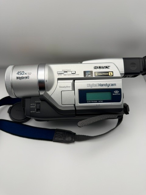 Sony DCR-TRV320 Digital8 Handycam Camcorder Bundle Tested w/ Accessories Free Sh