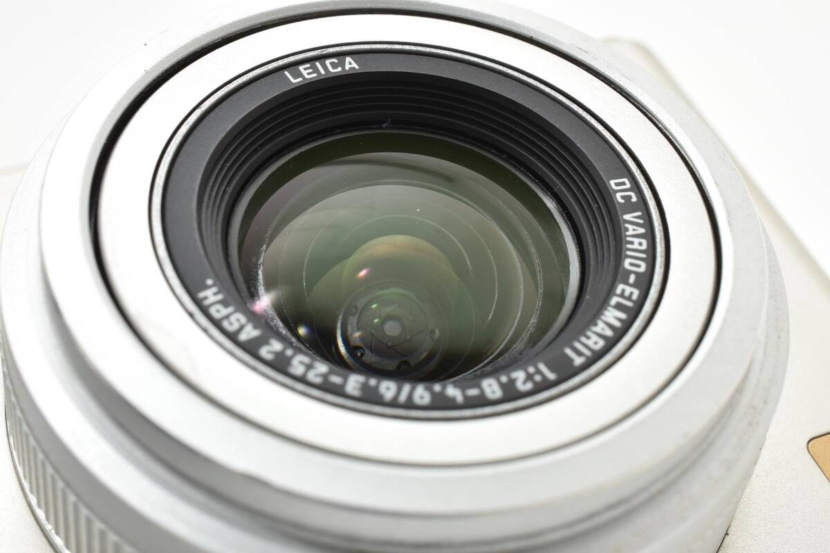 Panasonic LUMIX DMC-LX1 Silver Digital Camera 8.4MP 4x Zoom ISO 80-400 RAW