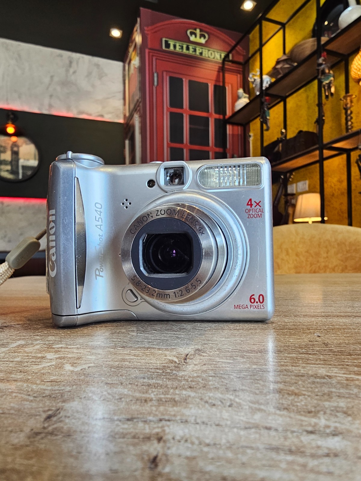 Canon PowerShot A540 Digital Camera 6MP 4x Optical Zoom