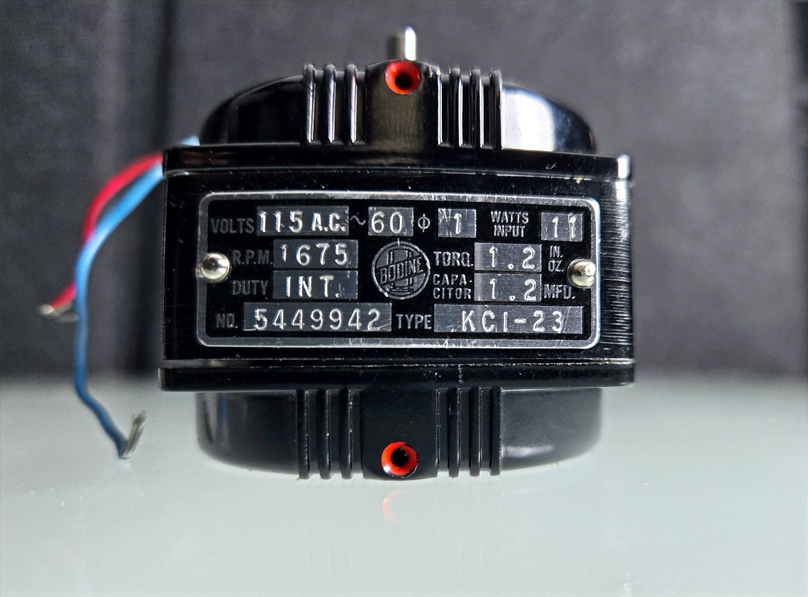 Auricon Constant Speed Motor Type KCI-234 No. 5449942 – NOS