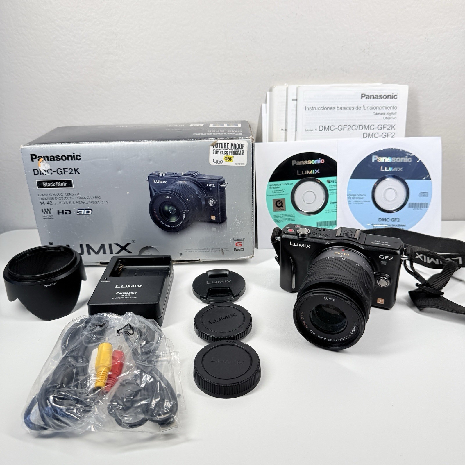Panasonic Lumix DMC-GF2K 12.1MP Camera 14-42mm Lens Kit Box Tested SD Card