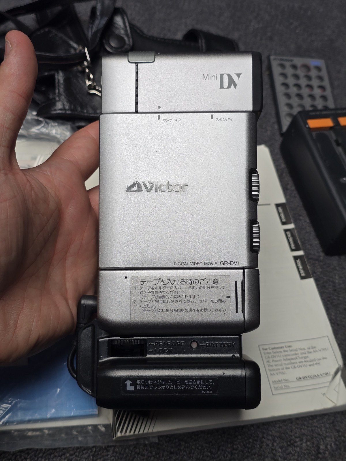 JVC DV1 Mini DV Handheld Camcorder Victor Power Grip Case Manuals Charger NoTest