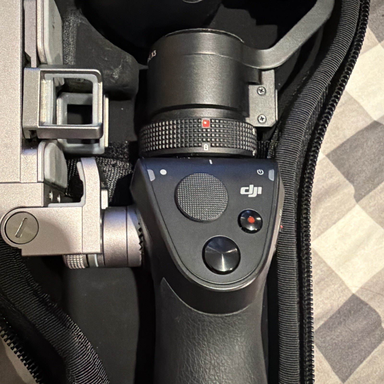 DJI Osmo Model OM160 Handheld Gimbal & Zenmuse X3 4K DCI Camera