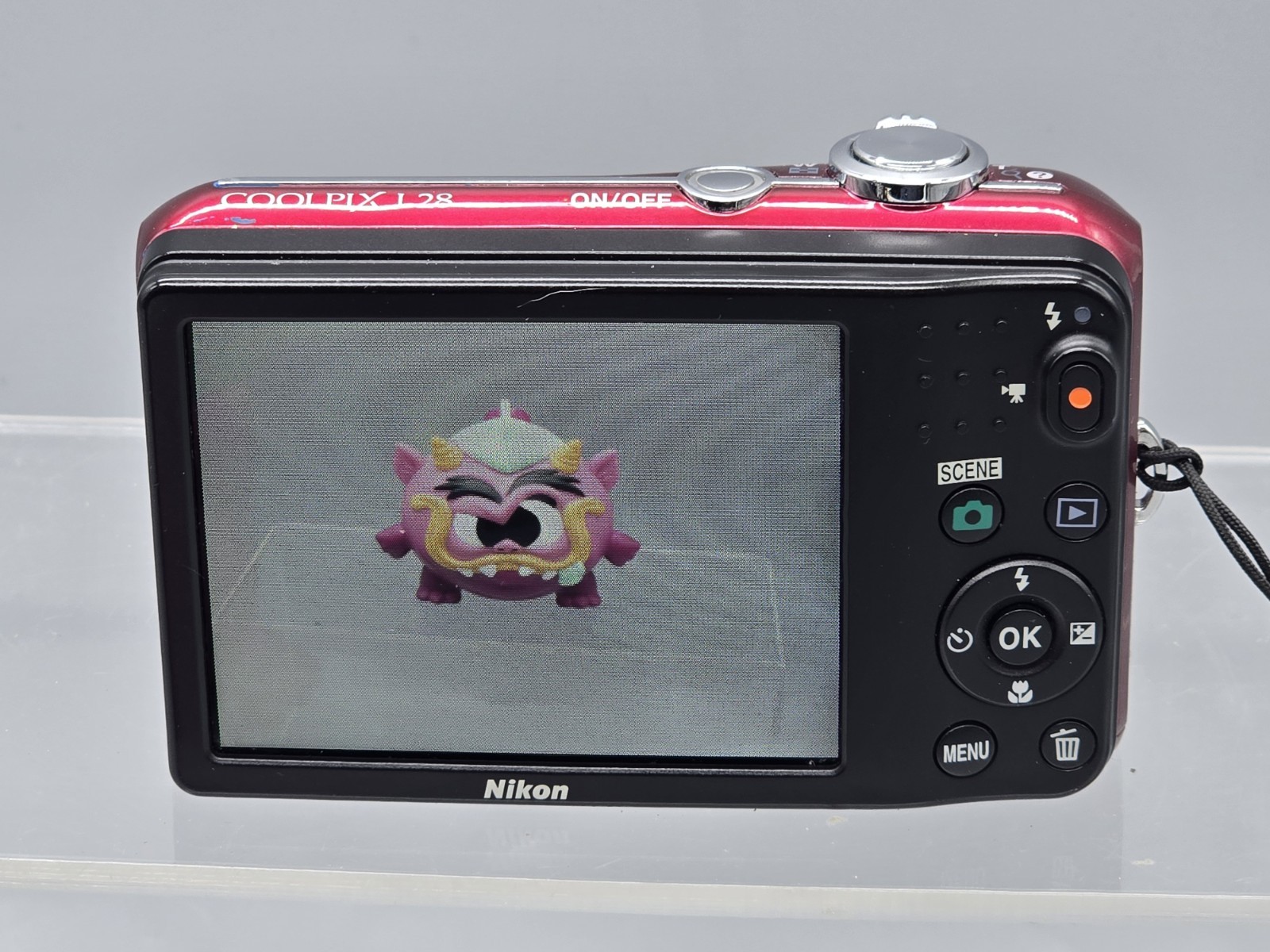 Nikon COOLPIX L28 20.1MP Digital Camera Red Tested And Working