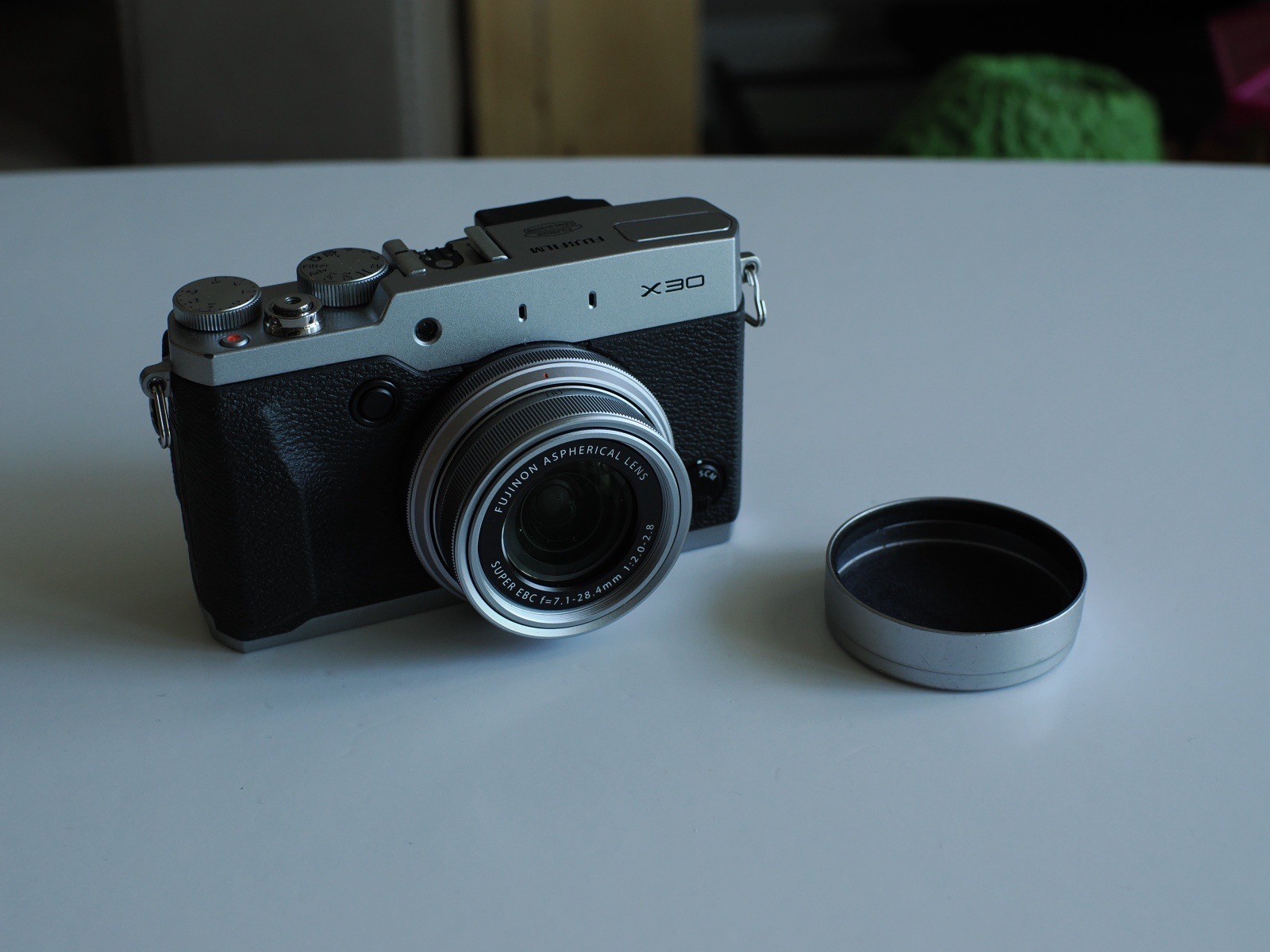 Fujifilm Fuji X30 12MP 4x Optical Zoom Digital Camera with Built-in Flash