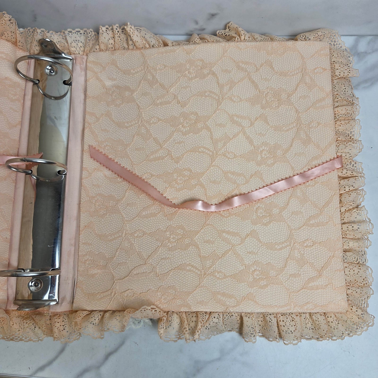 Vtg Fabric Lace Padded Floral Photo Album Scrapbooking 3 Ring Binder