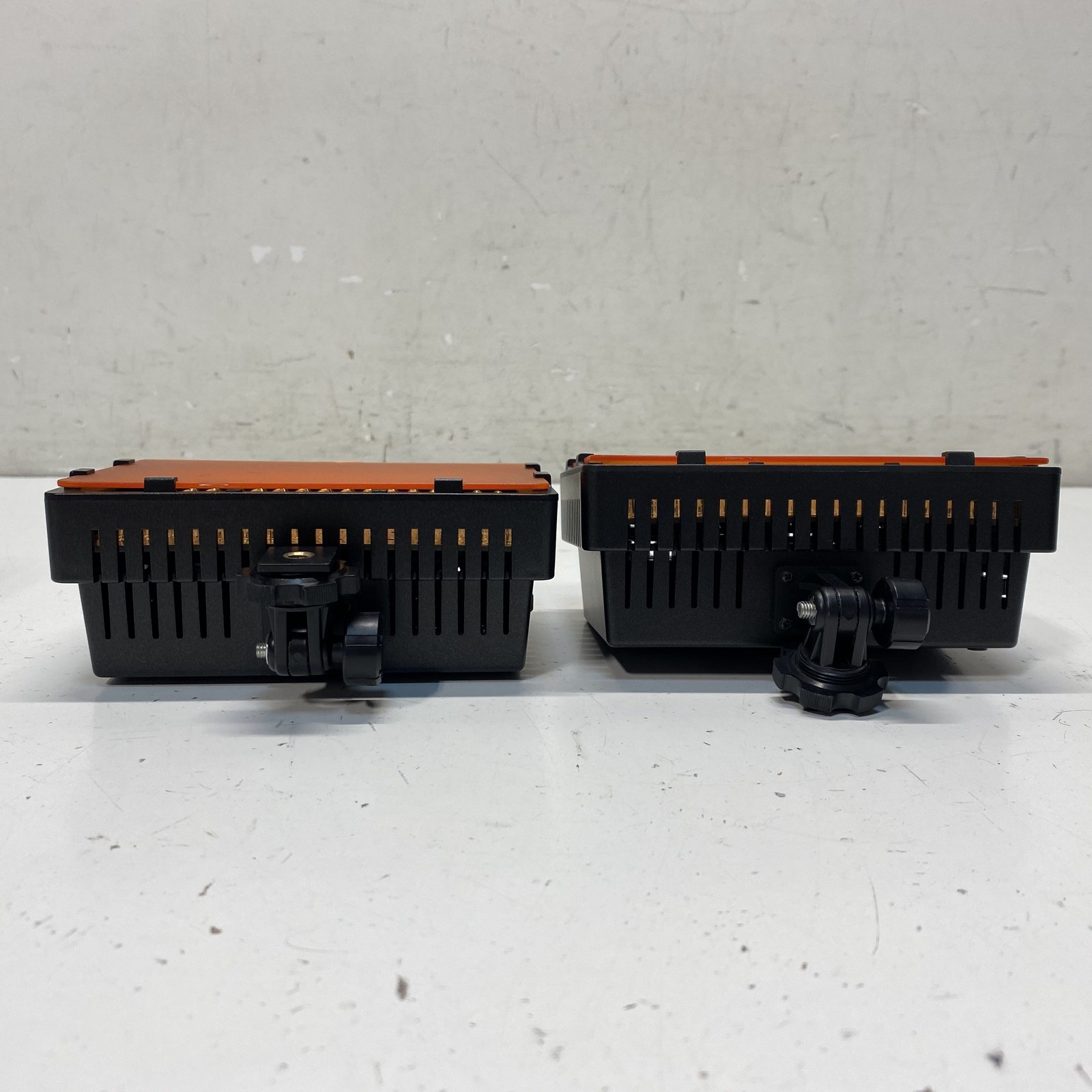 Neewer CN-160 LED Video Light Lot With Hard Case Parts or Repair