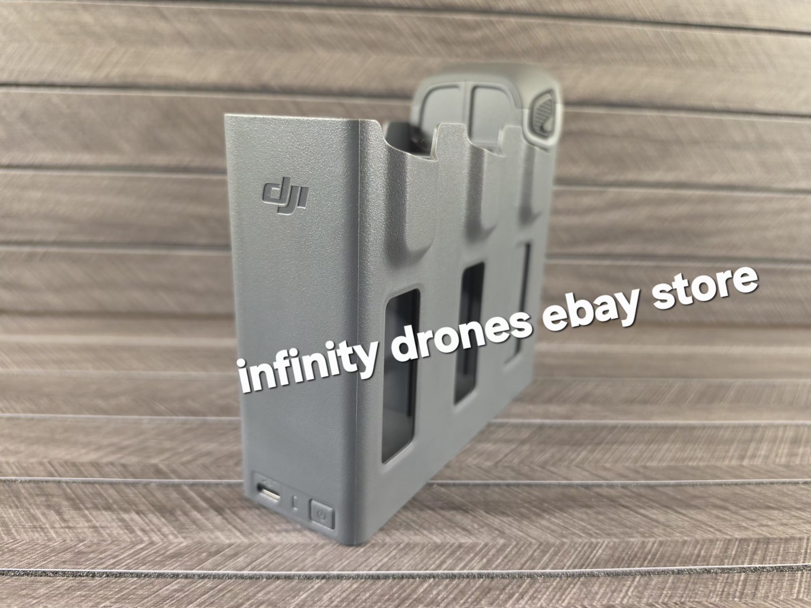 DJI Mavic 4 Pro Intelligent Flight 1x Battery and Parallel Charger Hub