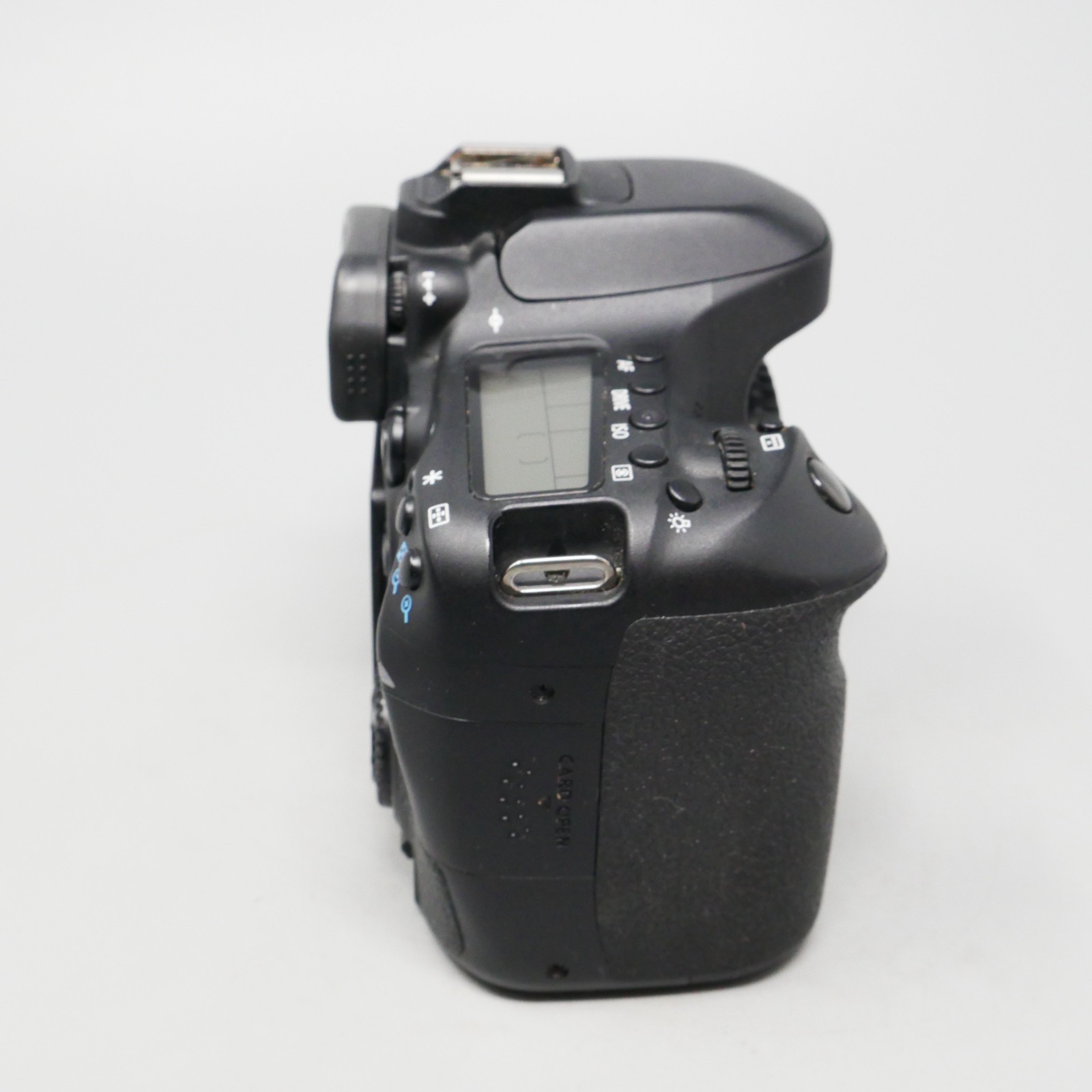 Canon EOS 80D 24.2 MP Digital SLR Camera Black – (Body Only) – Flash Issue