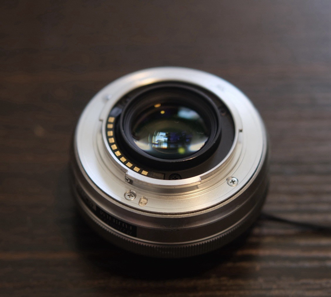 Fujifilm XF 27mm Pancake Lens F2.8 Silver