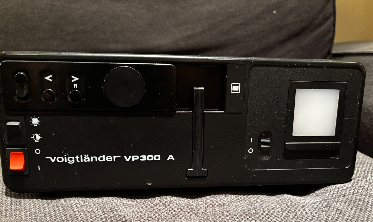 Voigtlander VP 300 A slide projector, tested working