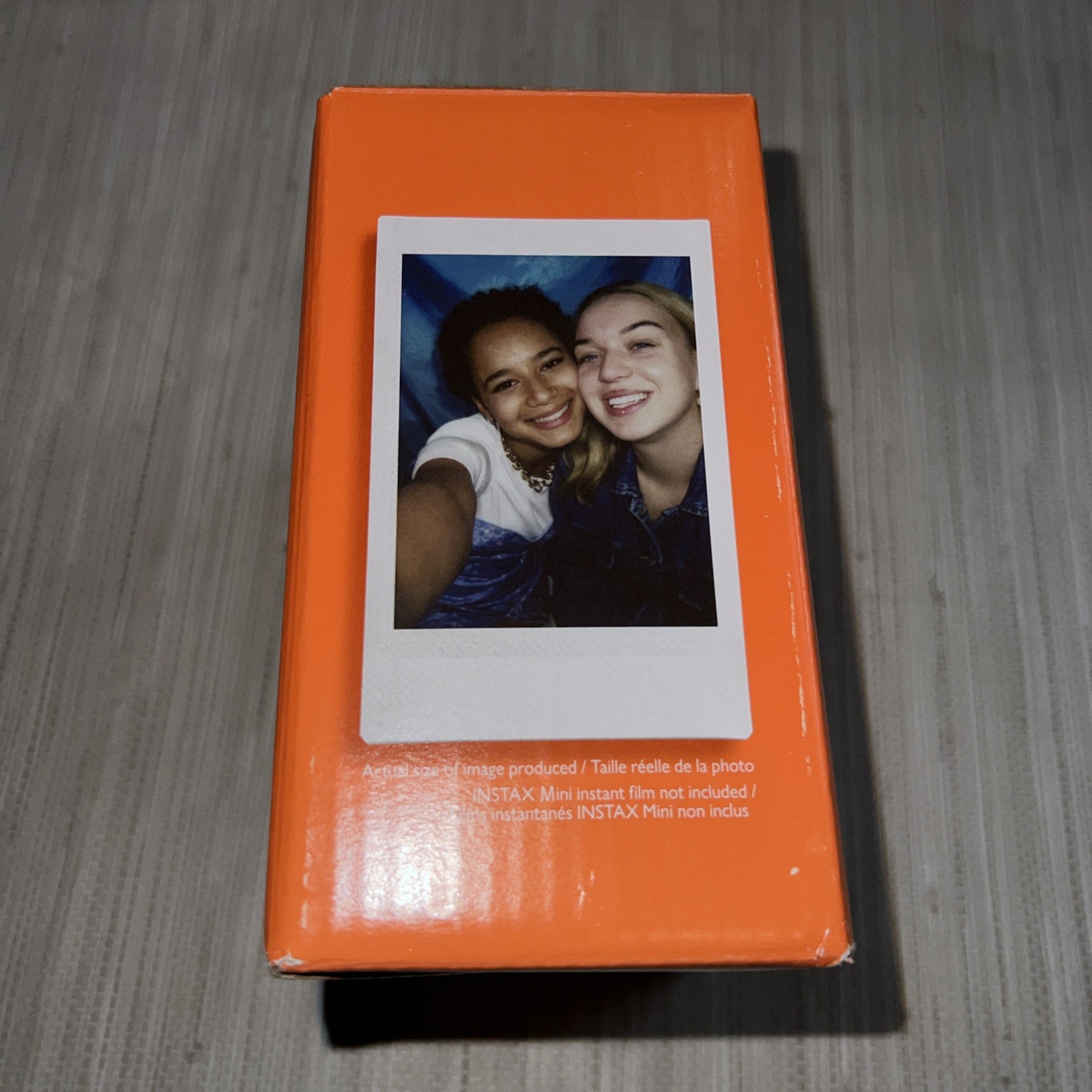 Fujifilm Instax Mini 11 Instant Camera (Sky Blue) New in Box w/ Sample Mini Film
