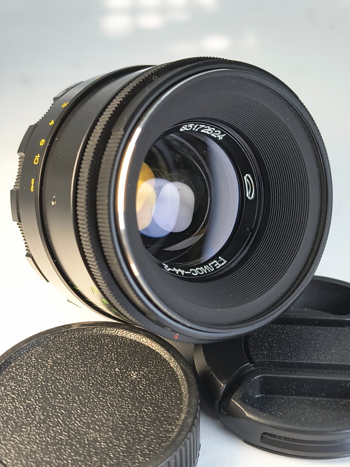 Belomo Helios 44-2 58mm f/2 Soviet Legendary Swirled Bokeh lens M42 Mount USSR
