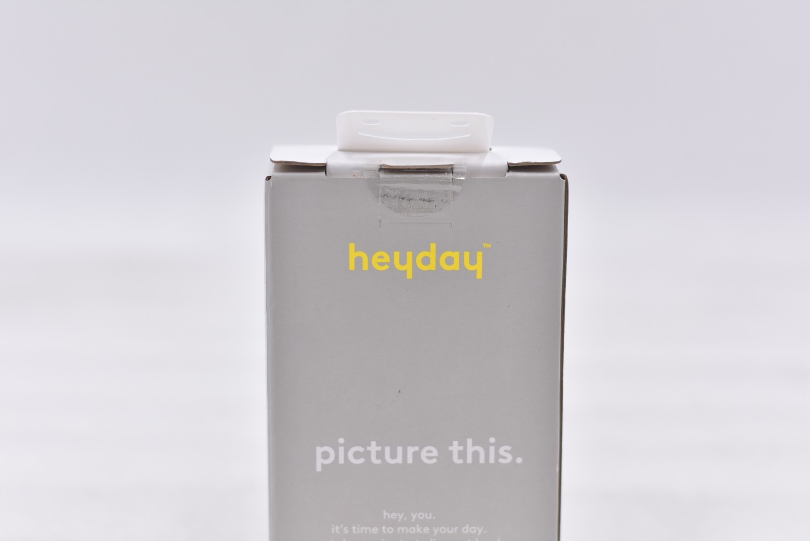 heyday Single-use Camera w/ Built-in Flash – Yellow Gold