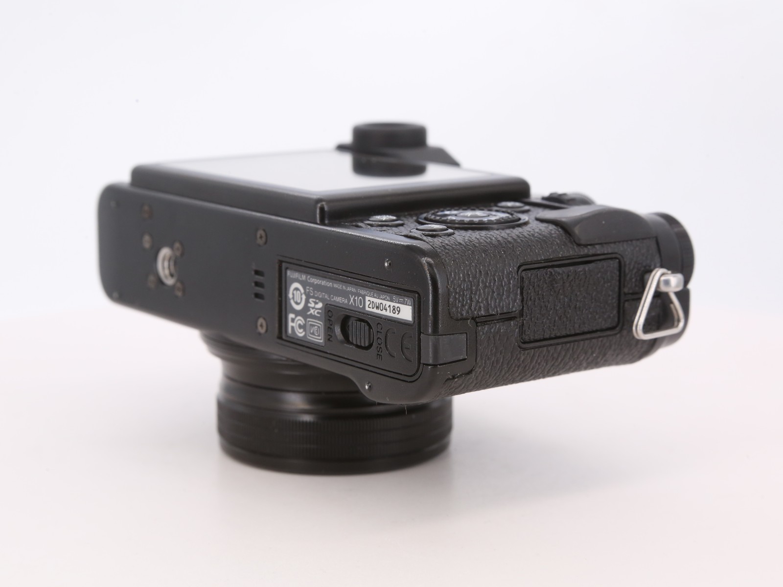 [Good, Shipping from US] Fujifilm X10 Camera