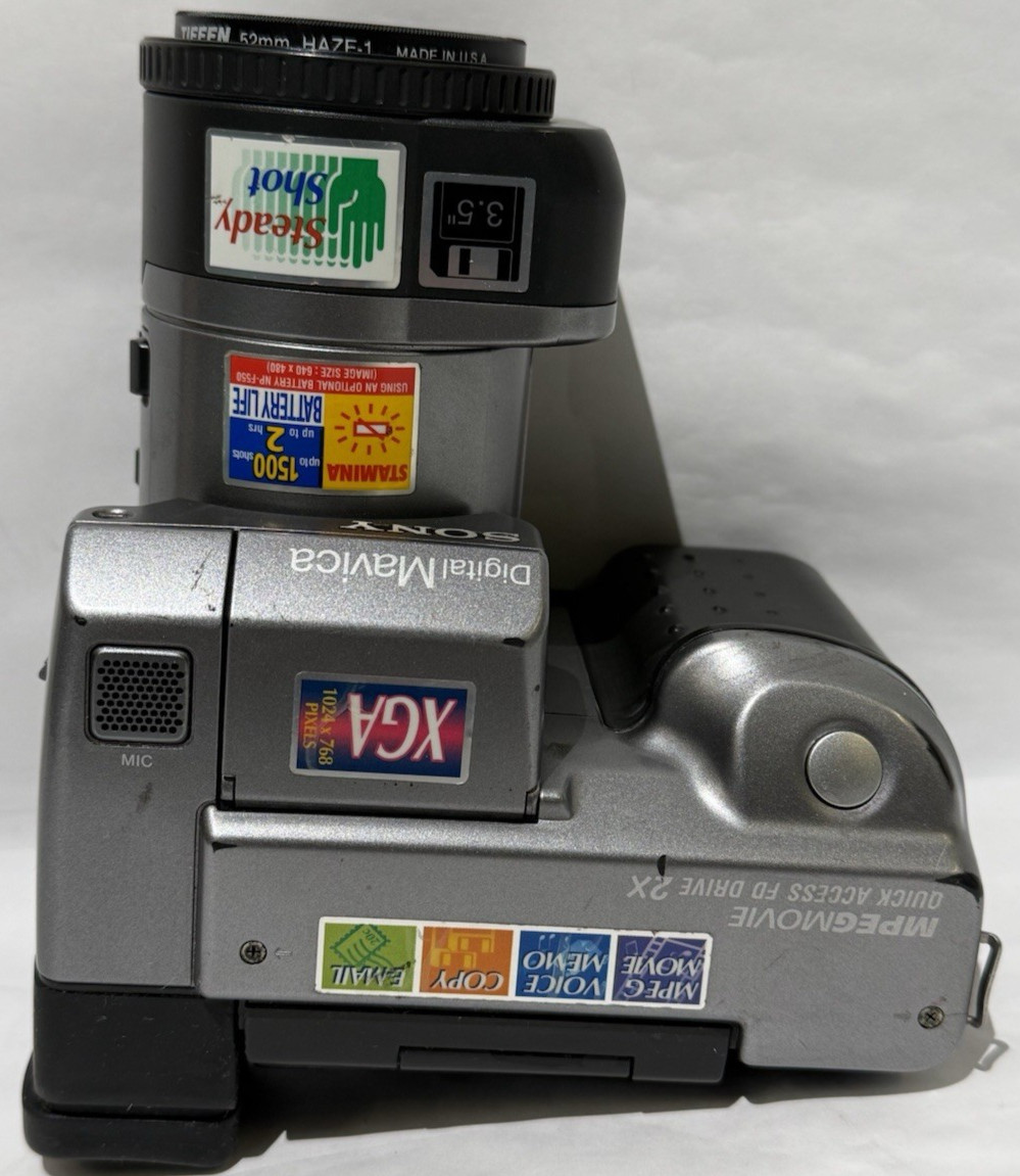 Sony Mavica MVC-FD91 0.8 MP Digital Camera – With Tele Conversion Lens