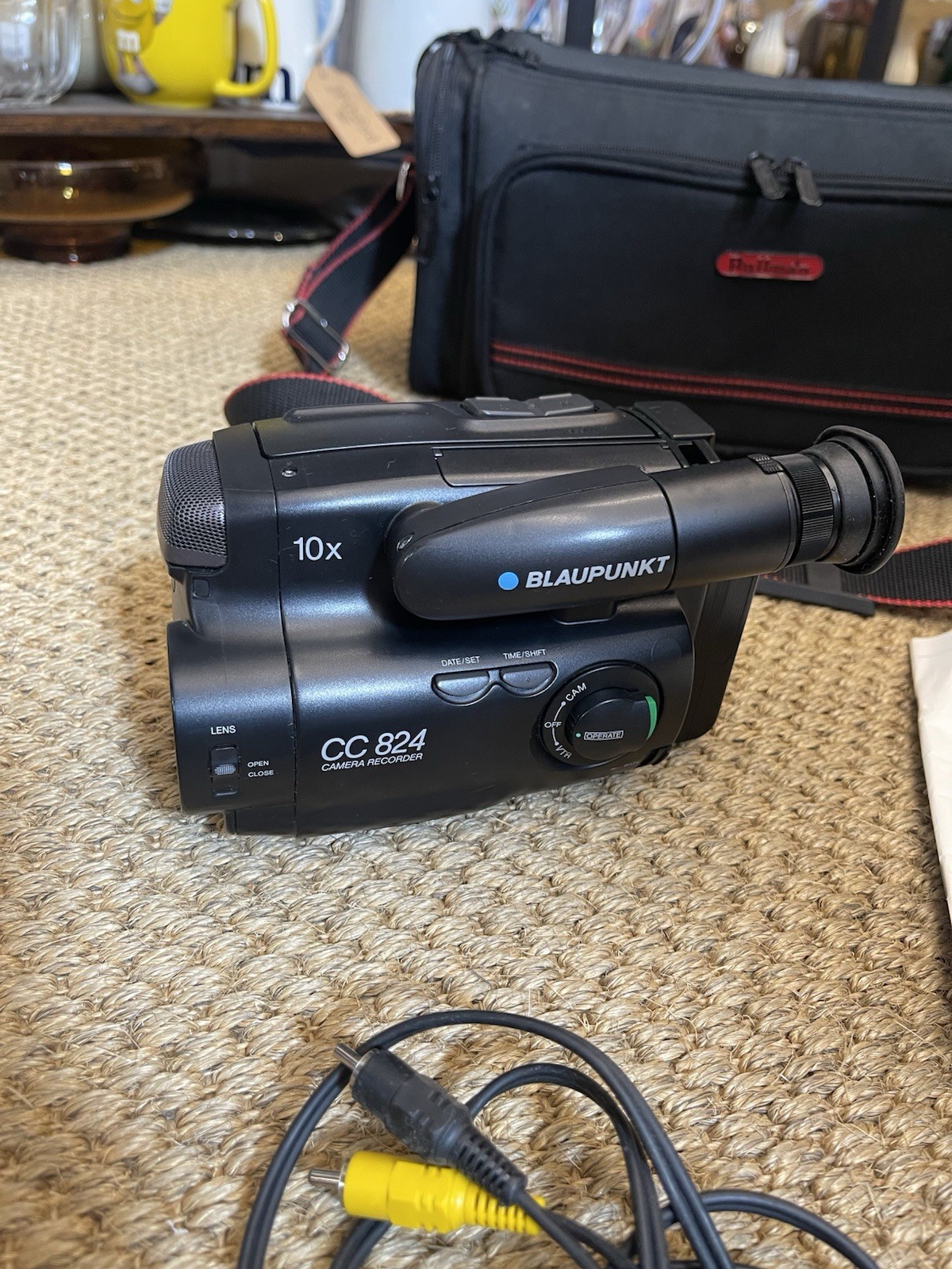 Blaupunkt CC824 Camera Video Recorder 10x