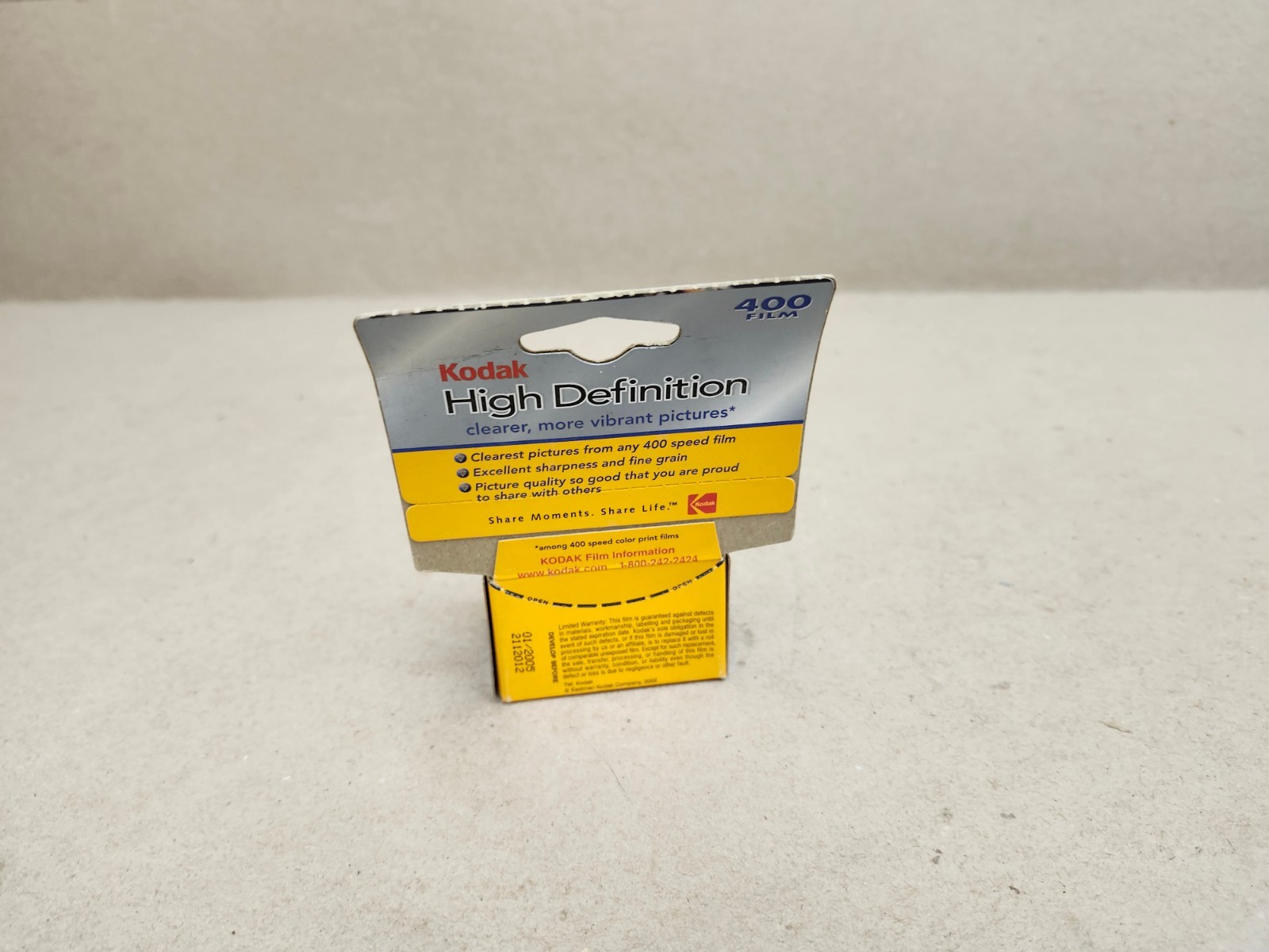 Kodak High Definition 35mm Color Film 24 Exp ISO 400 NOS Sealed – exp 01/12