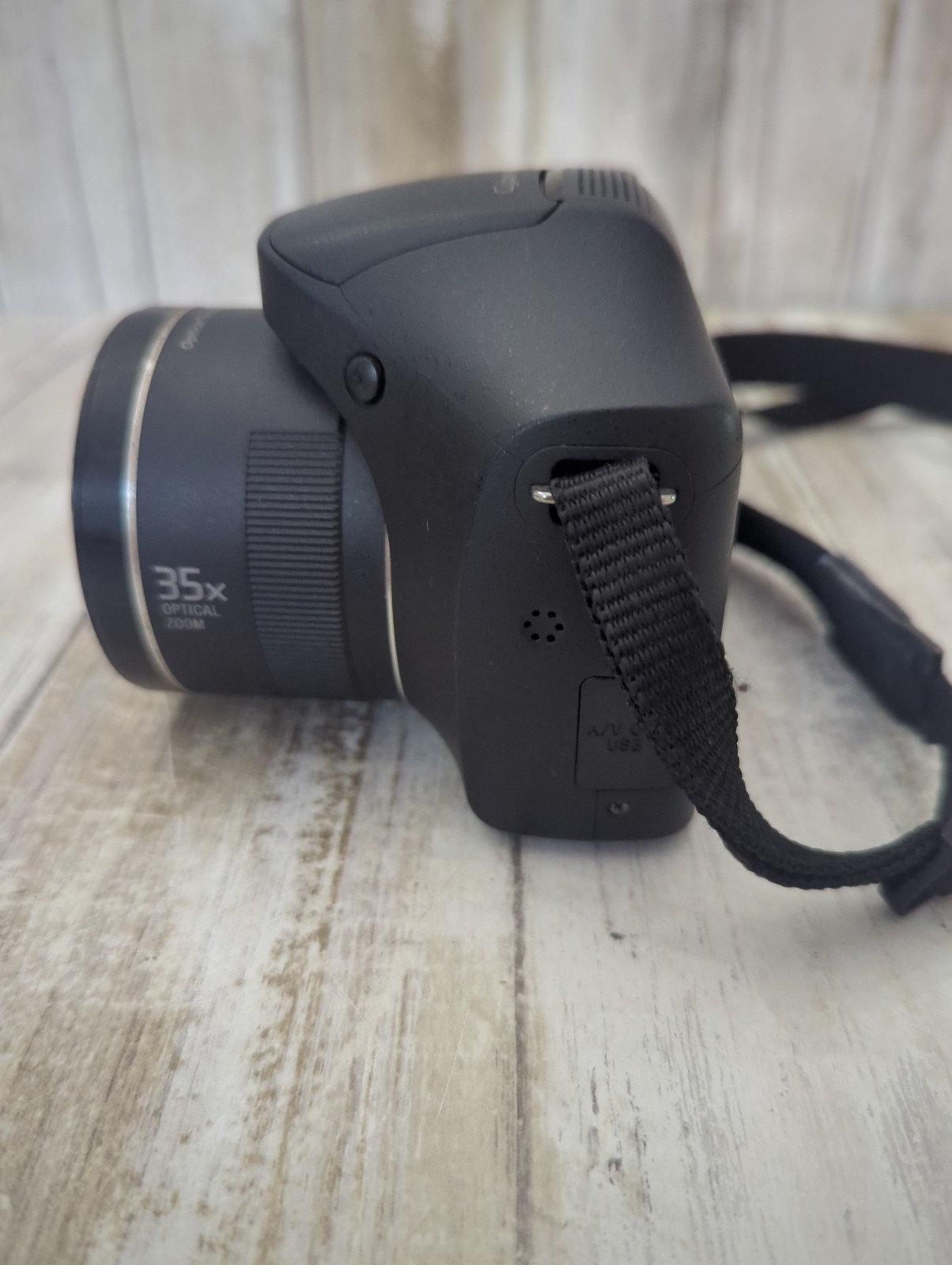 Sony DSC-H300 20.1MP Super SteadyShot Digital Camera