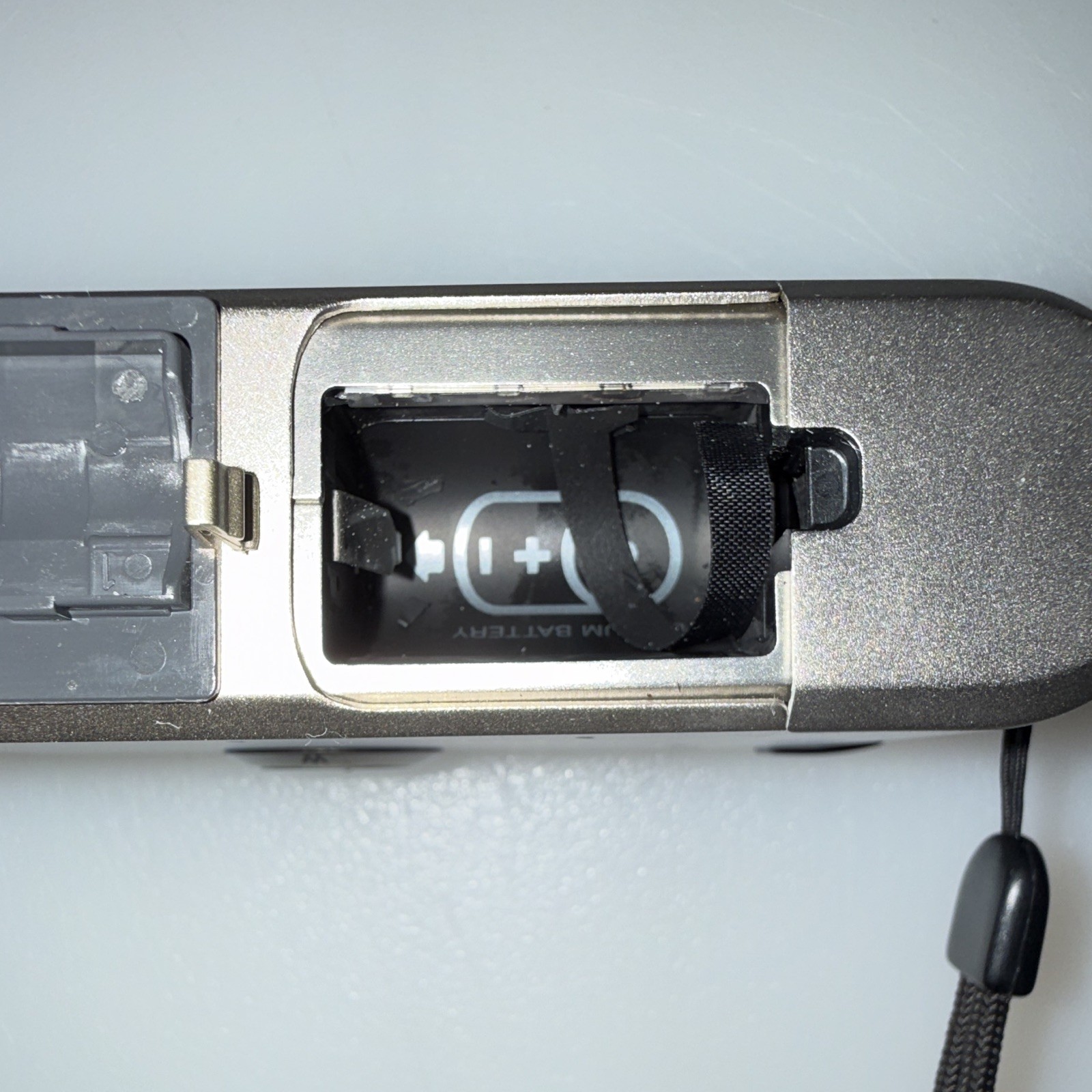 Fujifilm TIARA ix-Z APS Point & Shoot Camera Auto Focus Zoom – MAKE AN OFFER