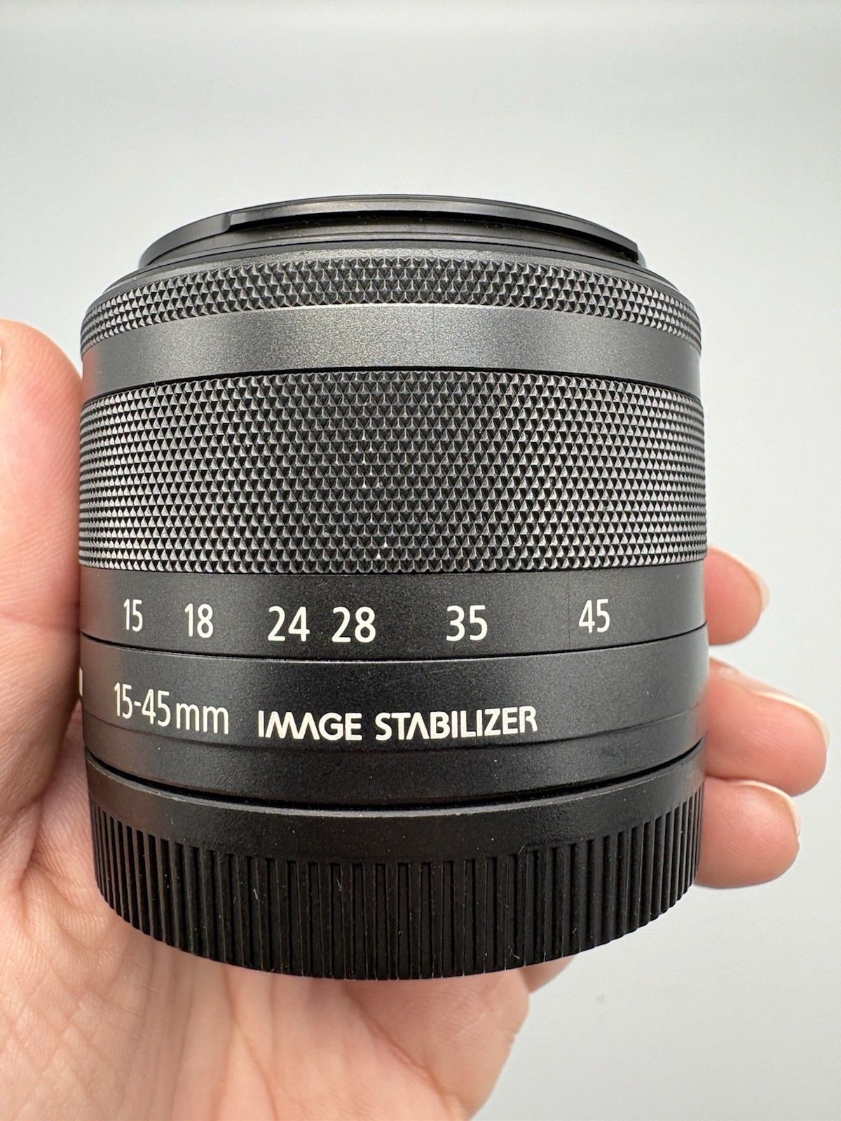 Canon EF-M 15-45mm 1:3.5-6.3 IS STM Zoom Camera Lens *Pre Owned* FREE SHIPPING