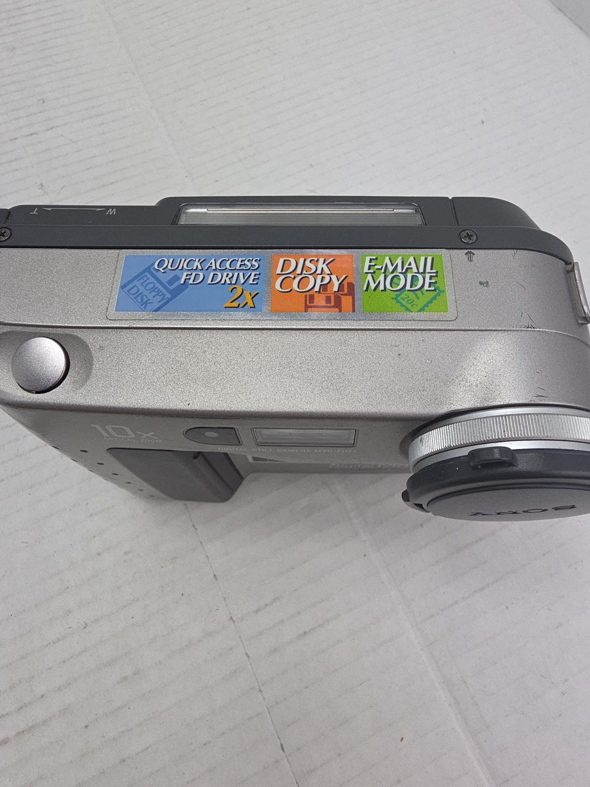 Sony Mavica MVC-FD71 10x Optical Zoom Digital Camera No Charger Untested