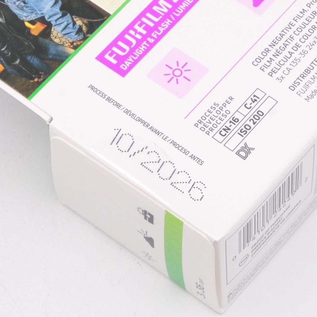 Fujifilm Fujicolor 200 iso, 35mm Film (36-Exposure) – LOT of 120 ROLLS!