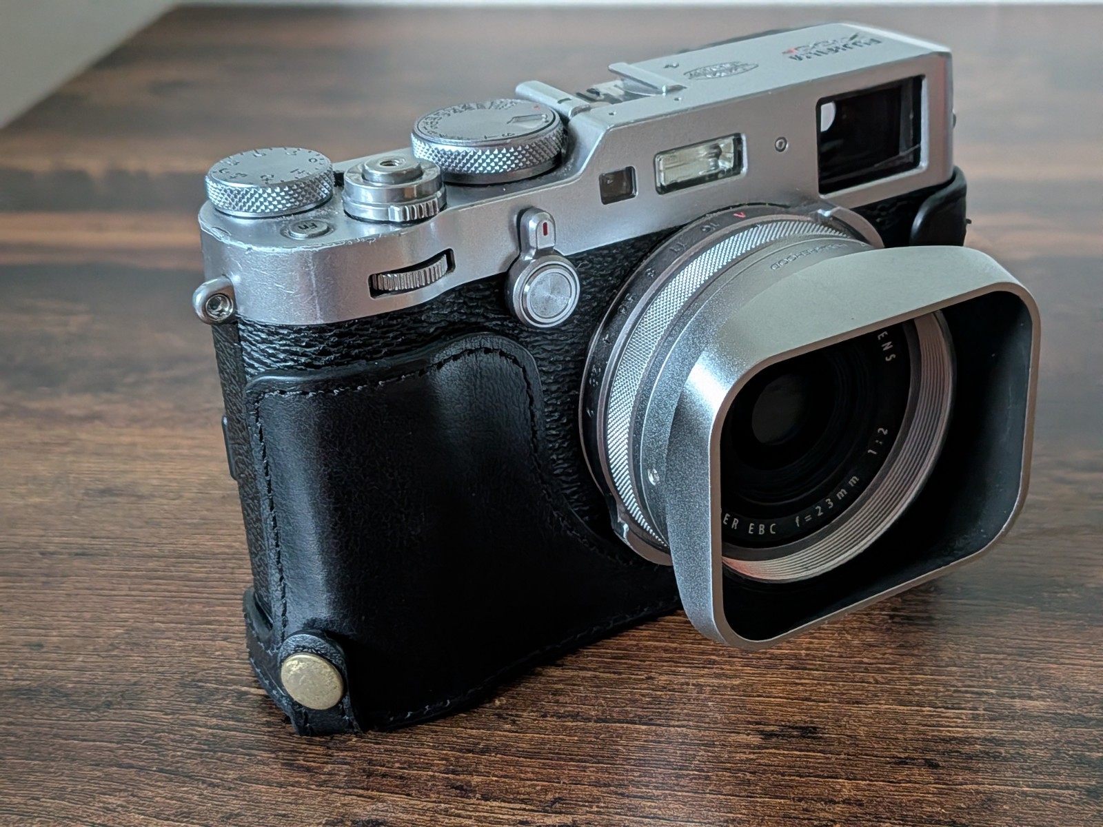 Excellent Fujifilm X100F 19,000 Shots W/Accessories relisted lower price!